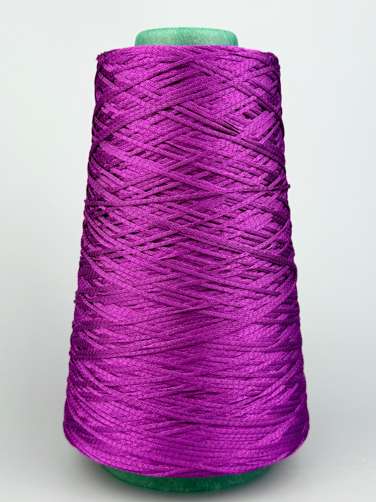 Art. Perla – 100 % Seidengarn 390 m / 100 g col. Orchideen-Violett foto 2